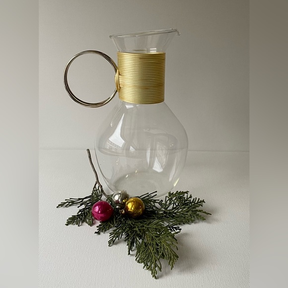 Vintage, MCM Minimalist Glass Carafe with Brass Handle - Picture 10 of 10